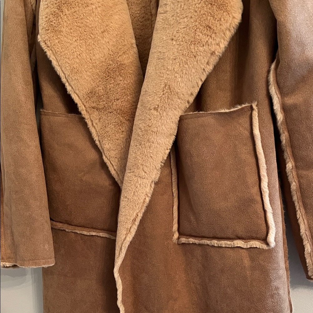 Altar’d State Tan Sherpa Reversible Faux Suede Jacket Size Large - Picture 7 of 16